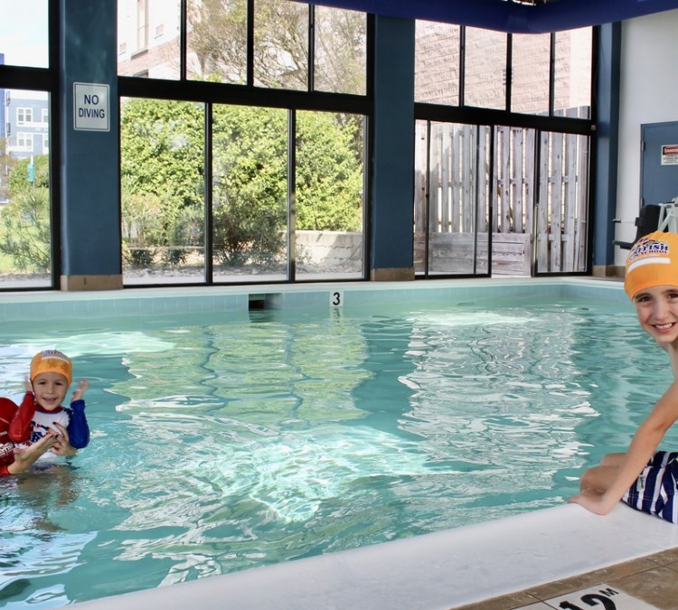 british-swim-school-of-home2-suites-ewr-airport-photo